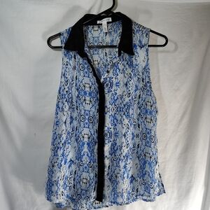 Ambiance apparel Size Large